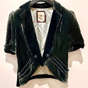 Anthropologie Green Velvet Shrug Jacket size 4